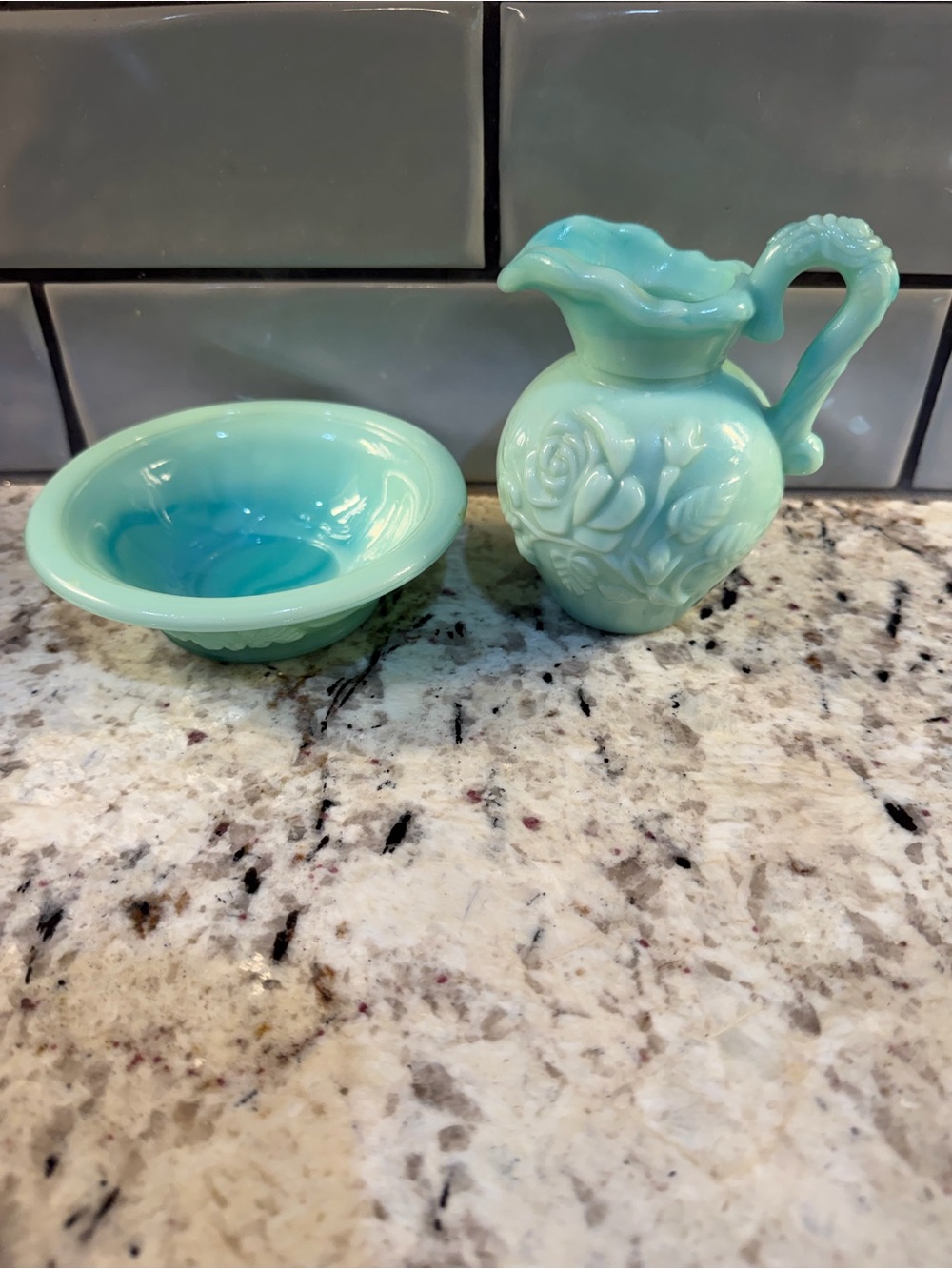 Avon jadeite Ceramic Pitcher and Bowl Set - Decorative AVON